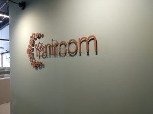 שלטים מעוצבים למשרד